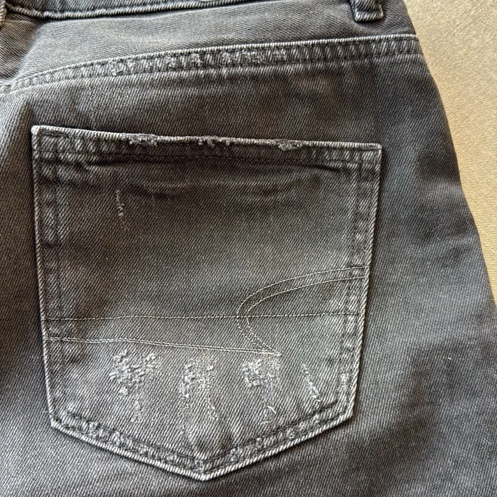 American Eagle Black Denim Shorts size 2